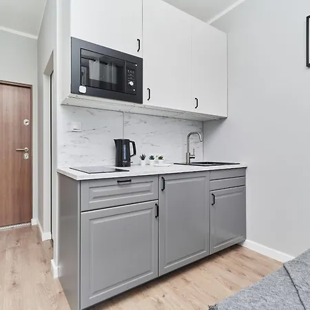 Museum Square By Renters *