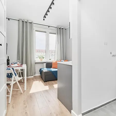 Apartment Museum Square By Renters